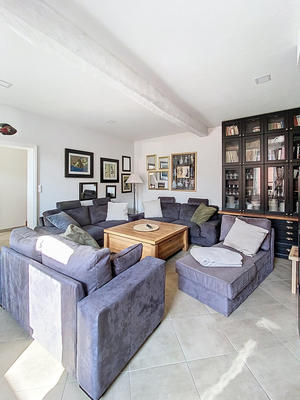 Maison - 164 m² - 8 pièces