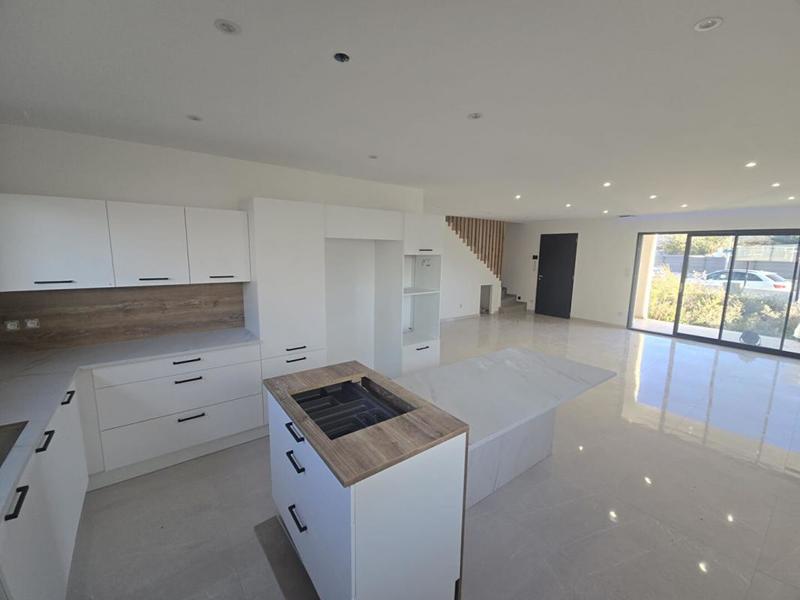 Maison - 160 m² - 5 pièces