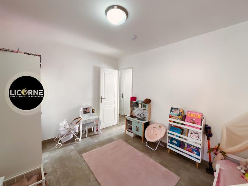 Appartement - 79 m² - 4 pièces