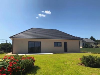 Maison - 95 m² - 4 pièces