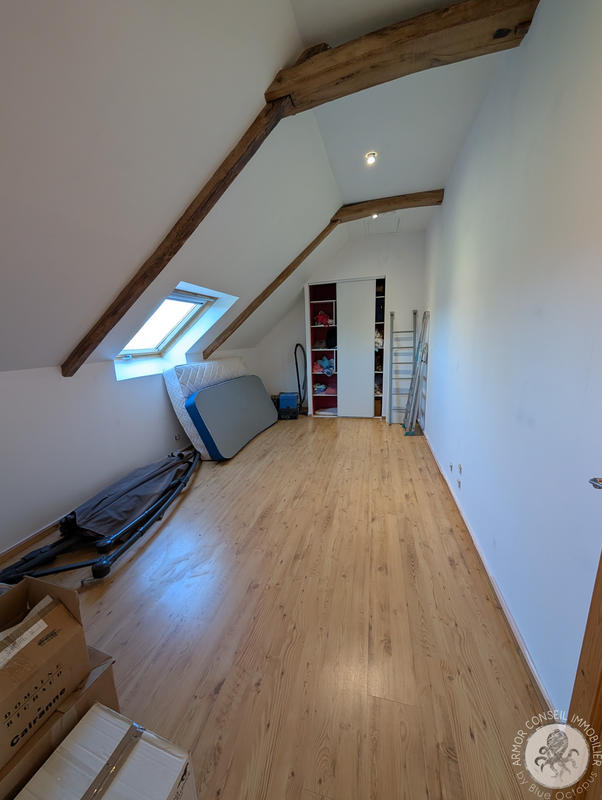 Maison - 297 m² - 10 pièces