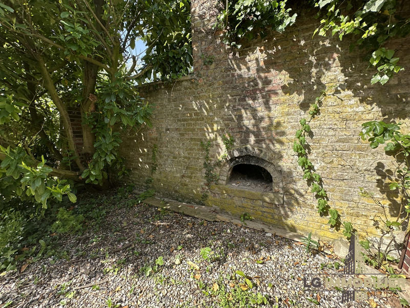 Maison - 248 m² - 7 pièces