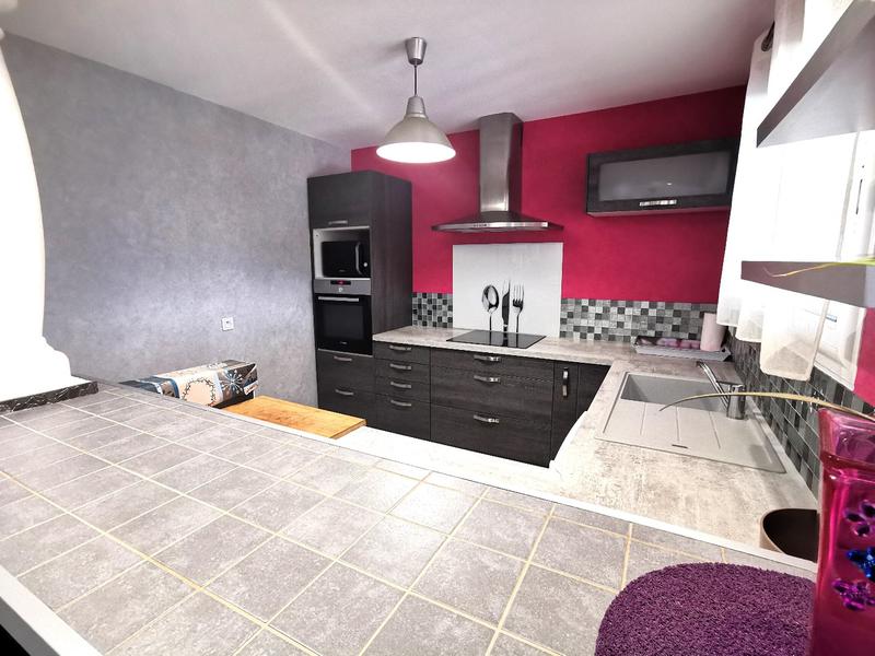 Maison - 181 m² - 7 pièces