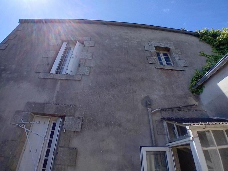 Maison - 174 m² - 8 pièces