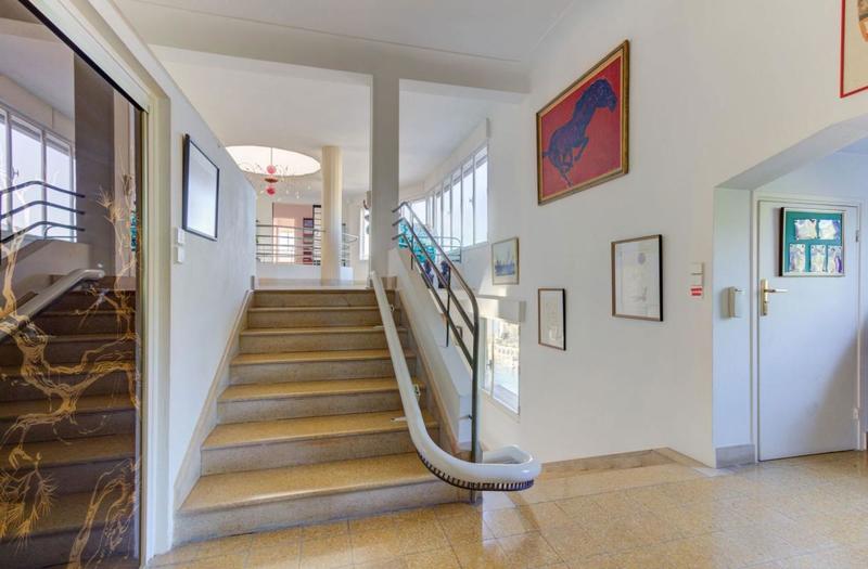 Villa - 594 m² - 11 pièces