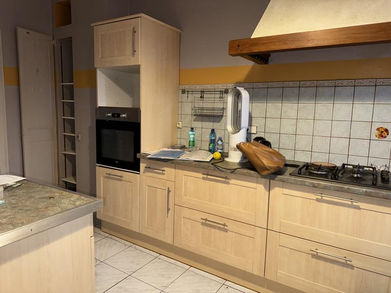 Maison traditionnelle - 93 m² - 4 pièces