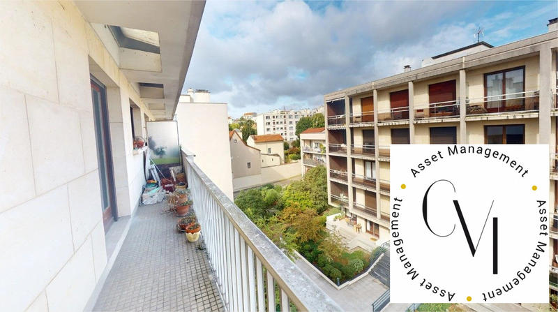 Appartement - 99 m² - 4 pièces