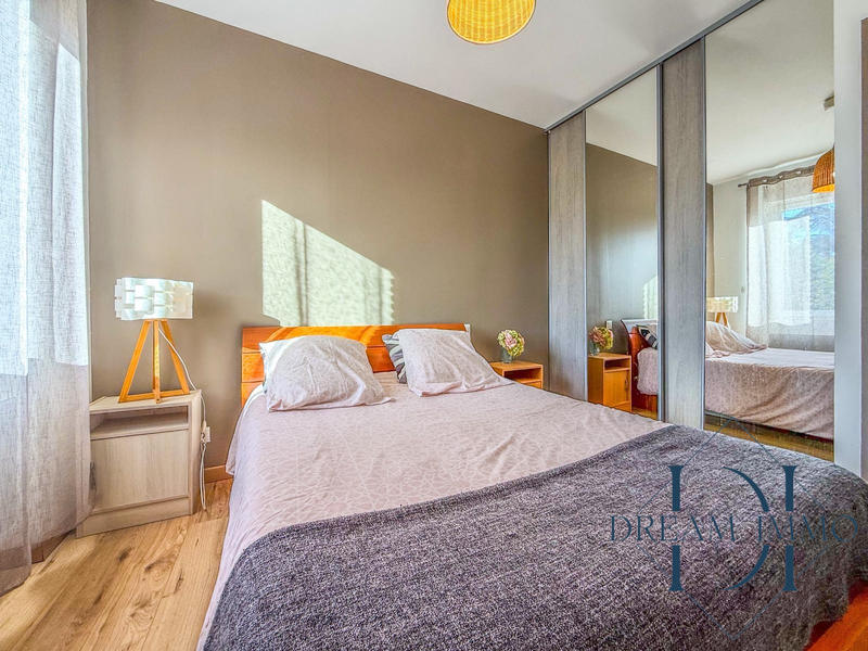 Maison - 190 m² - 7 pièces