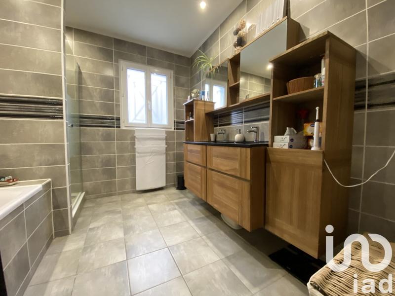 Maison - 167 m² - 5 pièces