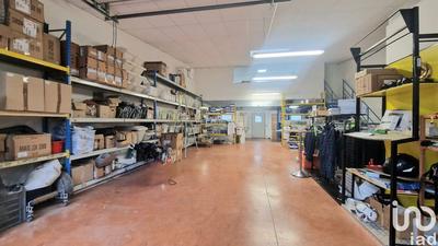 Local commercial - 174 m²