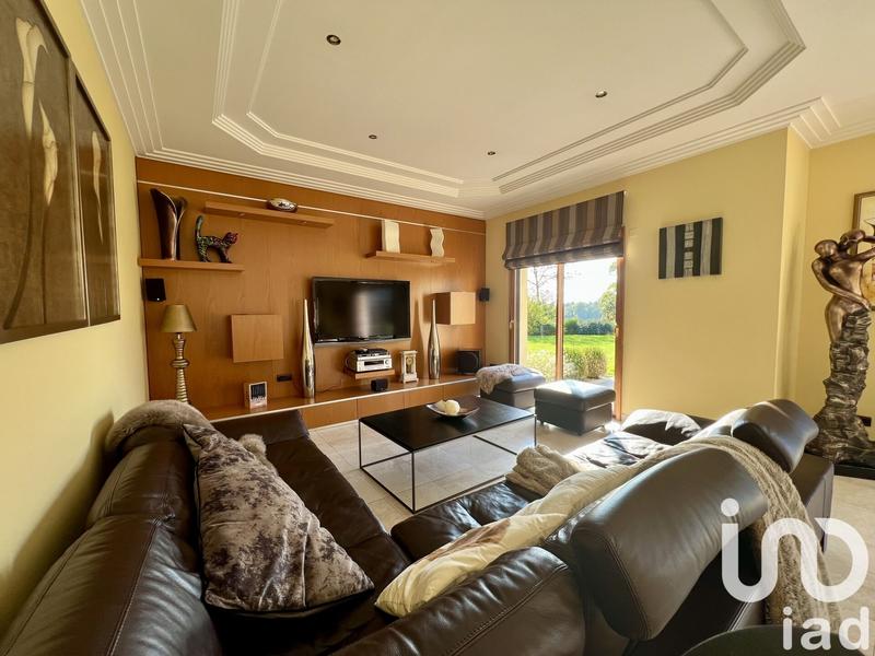 Maison - 296 m² - 8 pièces