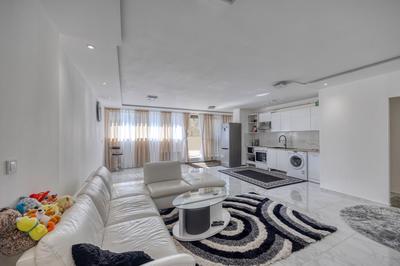 Appartement - 84 m² - 4 pièces