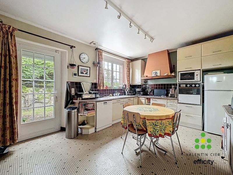 Maison - 179 m² - 5 pièces