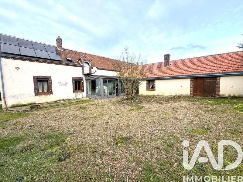 Maison - 90 m² - 5 pièces