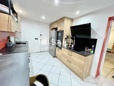 Maison - 130 m² - 5 pièces