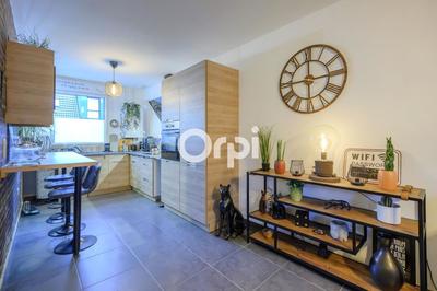 Maison de ville - 85 m² - 4 pièces