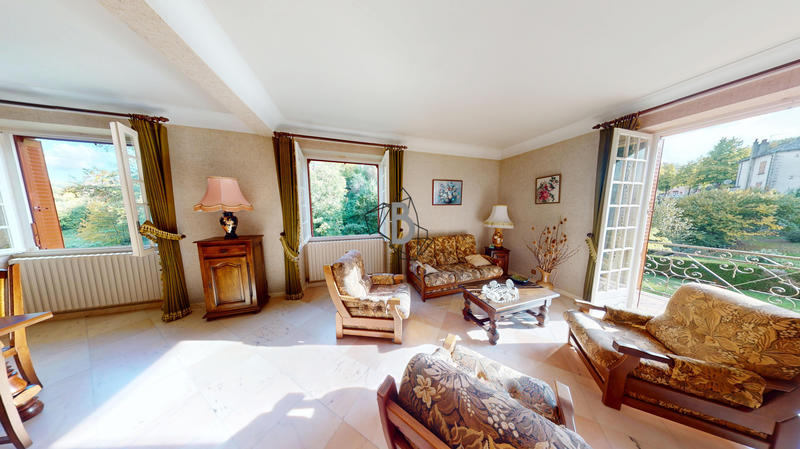 Appartement - 96 m² - 4 pièces