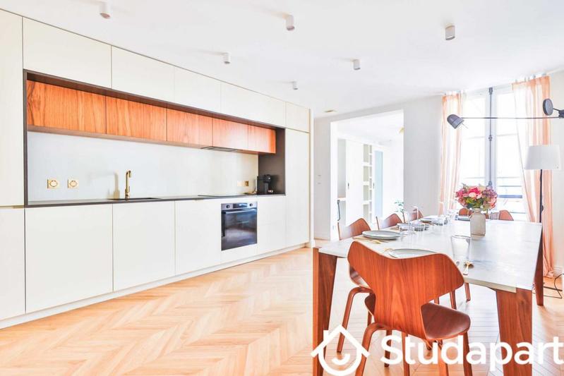 Appartement - 121 m² - 5 pièces