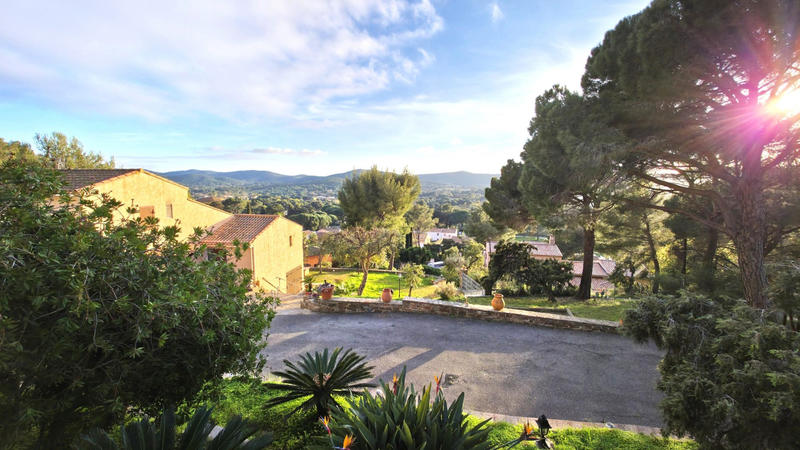 Villa - 175 m² - 5 pièces