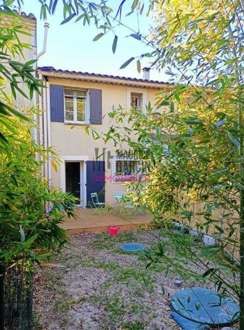 Maison - 95 m² - 4 pièces