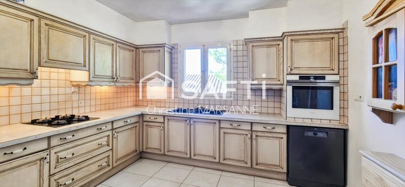 Maison - 158 m² - 6 pièces