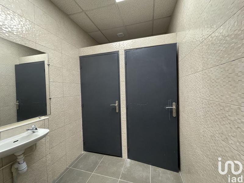 Local commercial - 180 m²