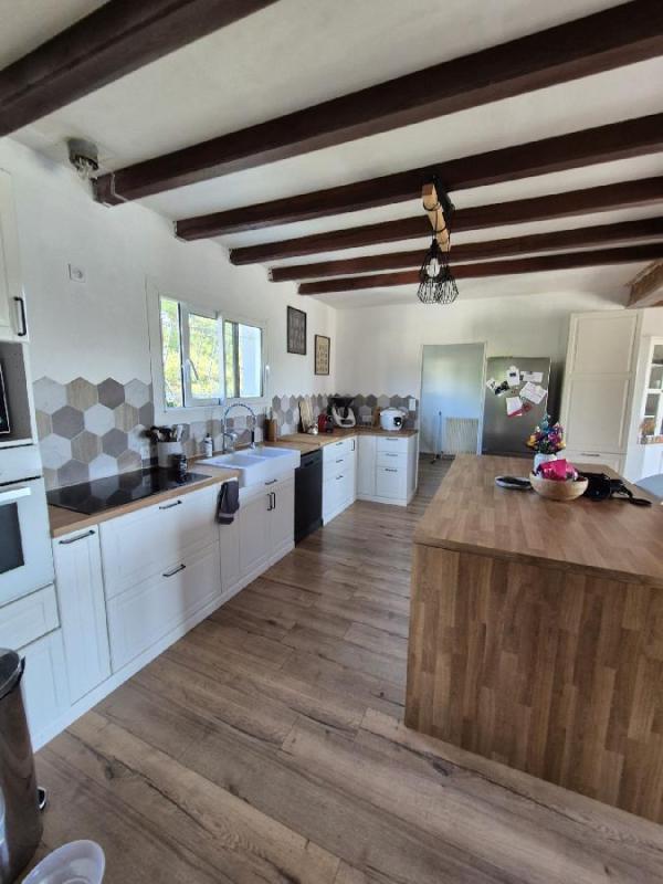 Maison - 200 m² - 10 pièces