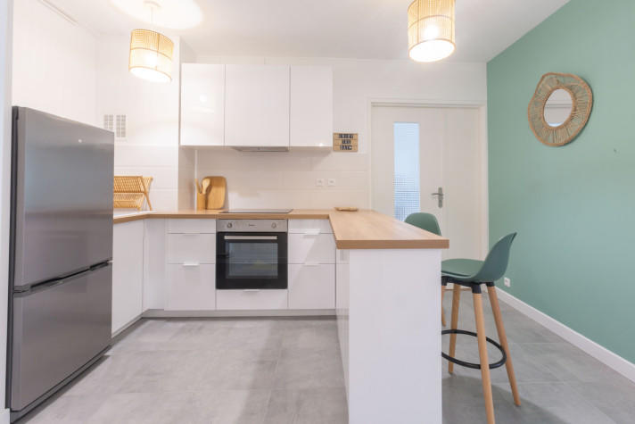 Chambre - 11 m² - 5 pièces