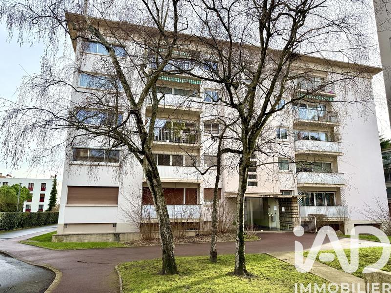 Appartement - 82 m² - 4 pièces