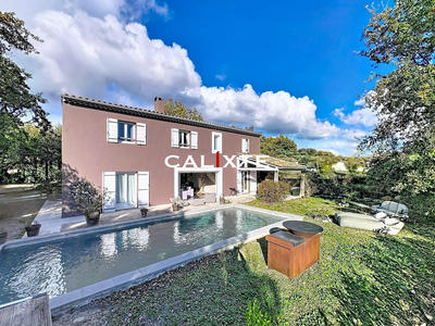 Bastide - 200 m² - 5 pièces