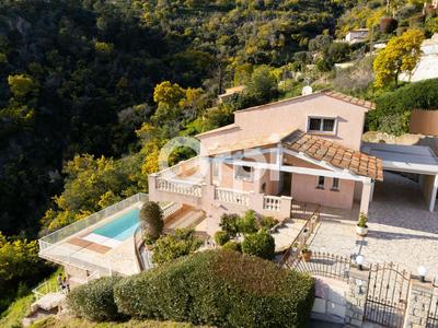 Villa - 172 m² - 6 pièces