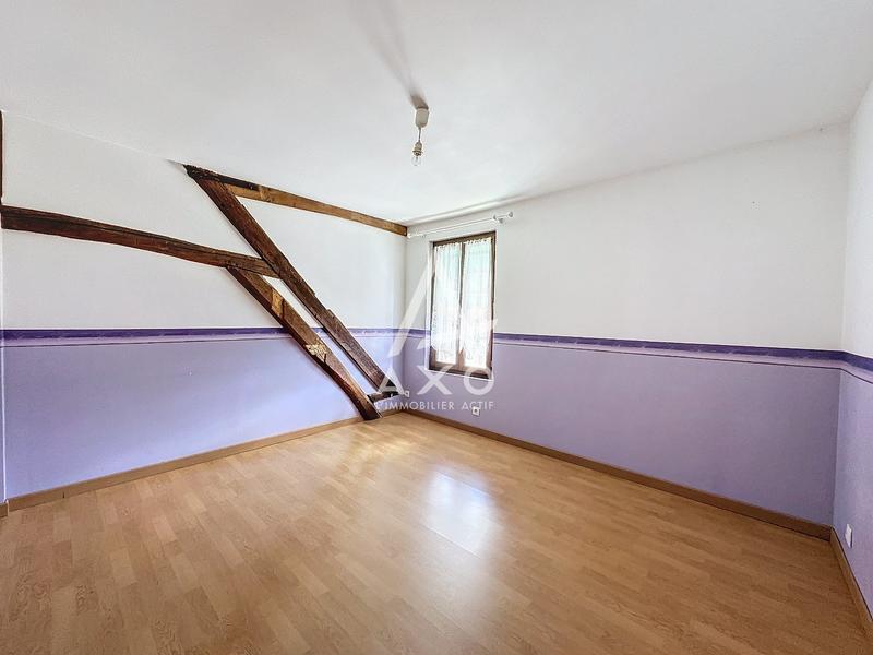 Maison - 214 m² - 8 pièces