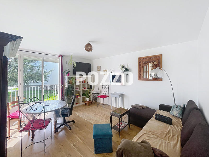 Appartement - 79 m² - 4 pièces