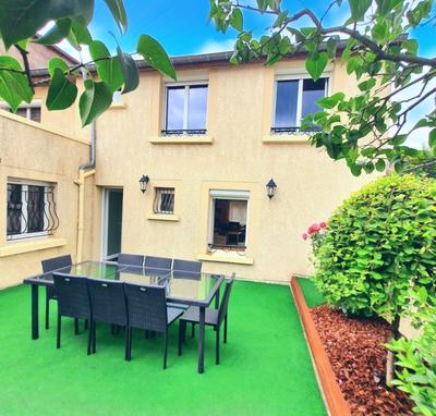 Maison - 184 m² - 5 pièces