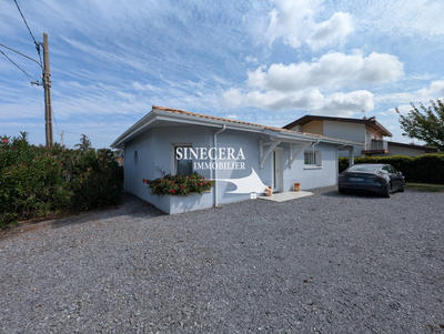 Maison - 88 m² - 3 pièces