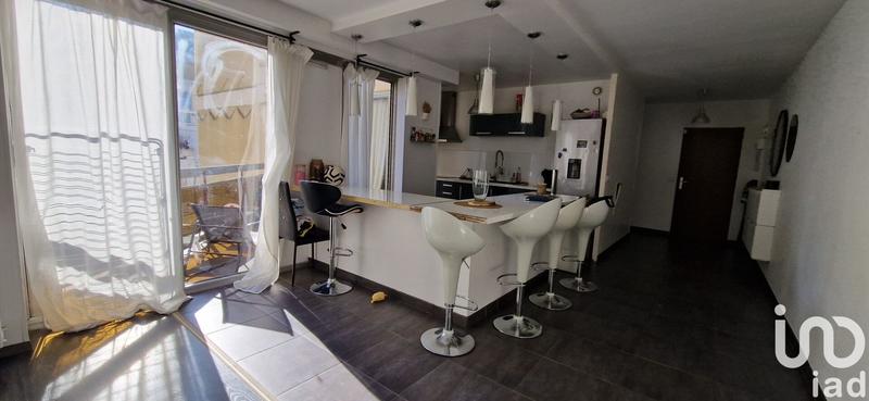 Appartement - 82 m² - 3 pièces