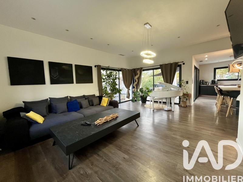 Maison - 152 m² - 5 pièces