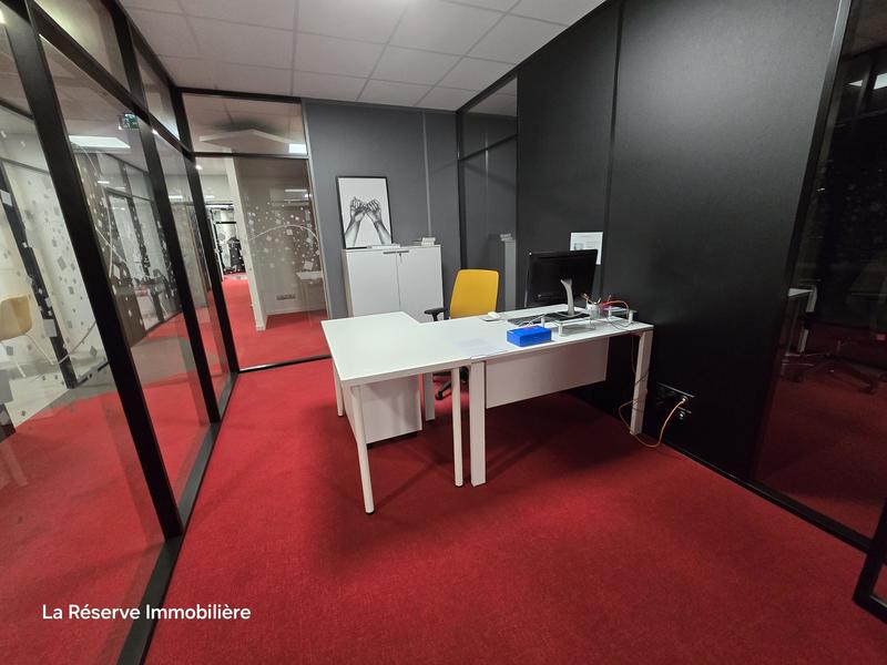 Bureau - 253 m²