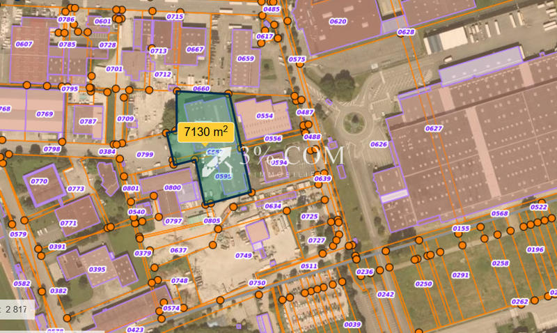 Entrepôt - 3 860 m²