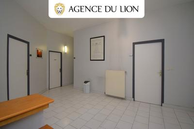 Bureau - 75 m² - 4 pièces