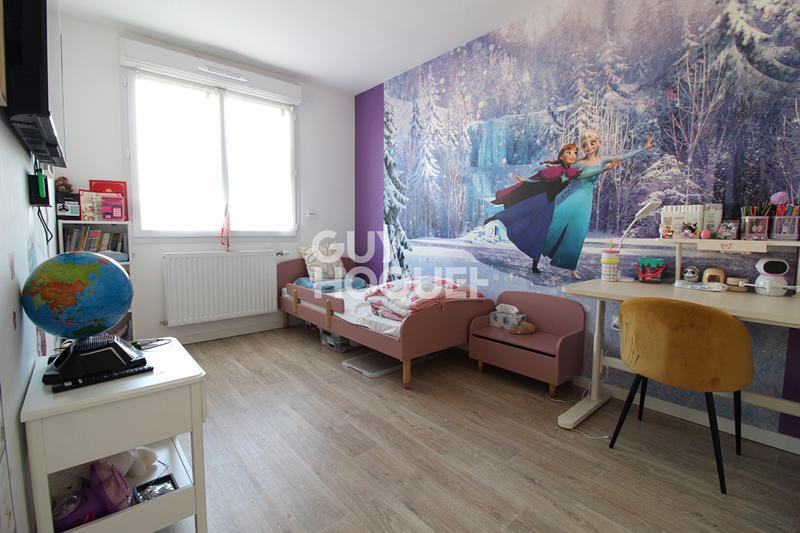 Maison - 81 m² - 5 pièces