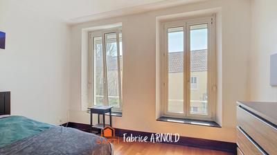 Appartement - 102 m² - 3 pièces