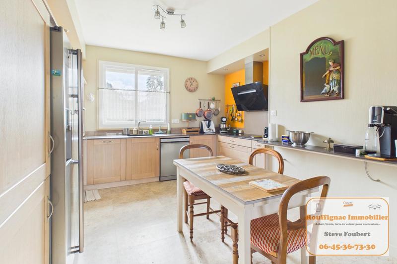 Maison - 185 m² - 7 pièces