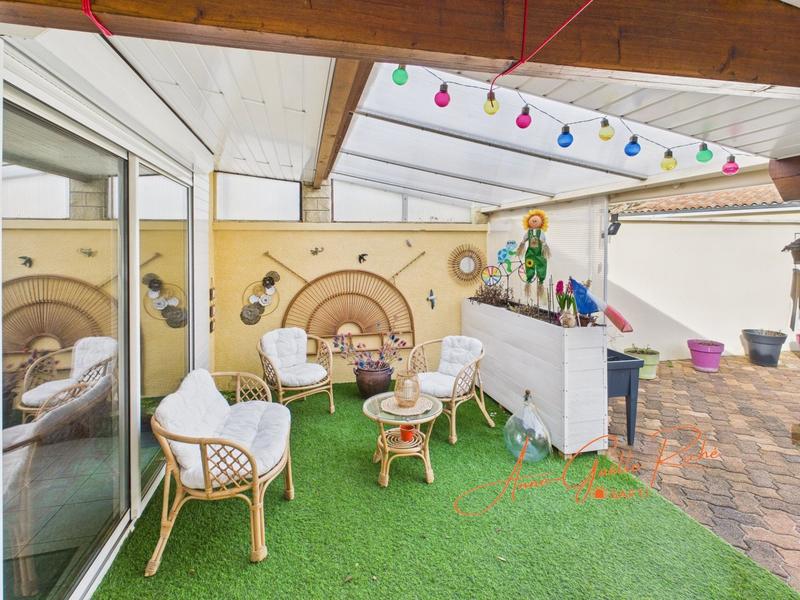 Maison - 104 m² - 5 pièces