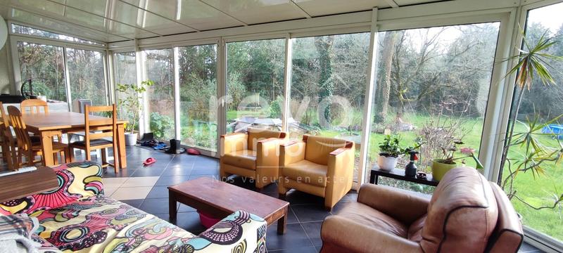 Maison - 204 m² - 7 pièces