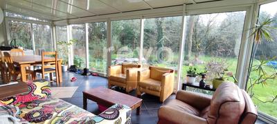 Maison - 204 m² - 7 pièces