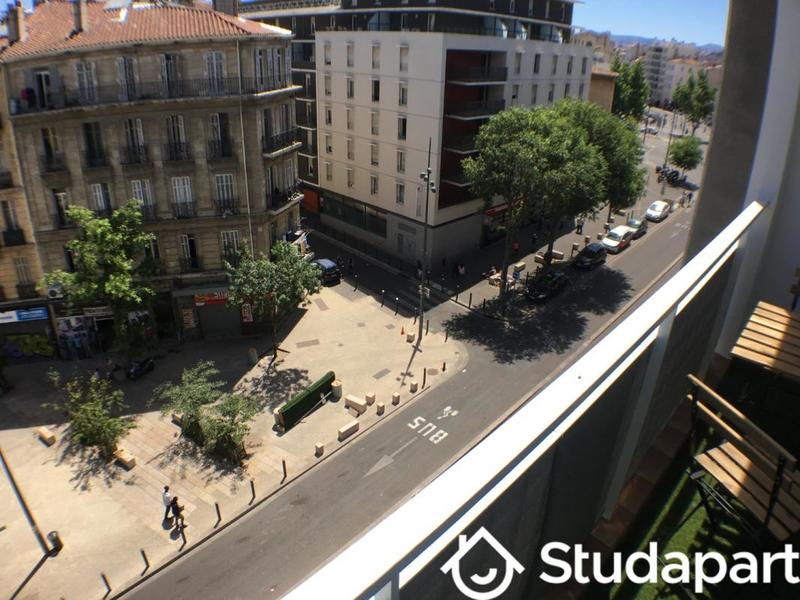 Chambre - 9 m² - 1 pièce