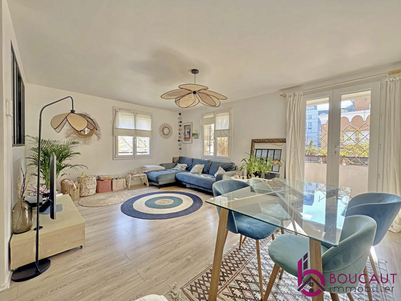 Appartement - 67 m² - 3 pièces