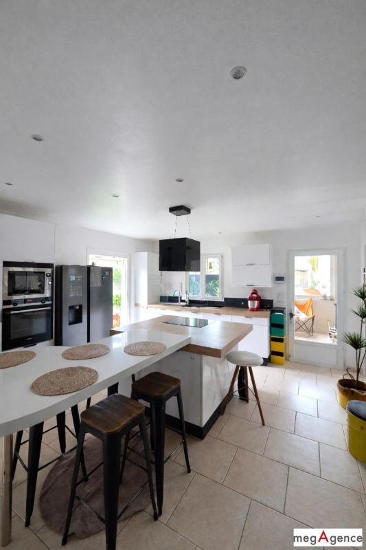 Maison - 145 m² - 5 pièces