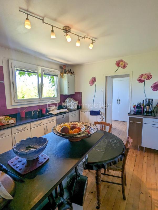 Maison traditionnelle - 94 m² - 5 pièces